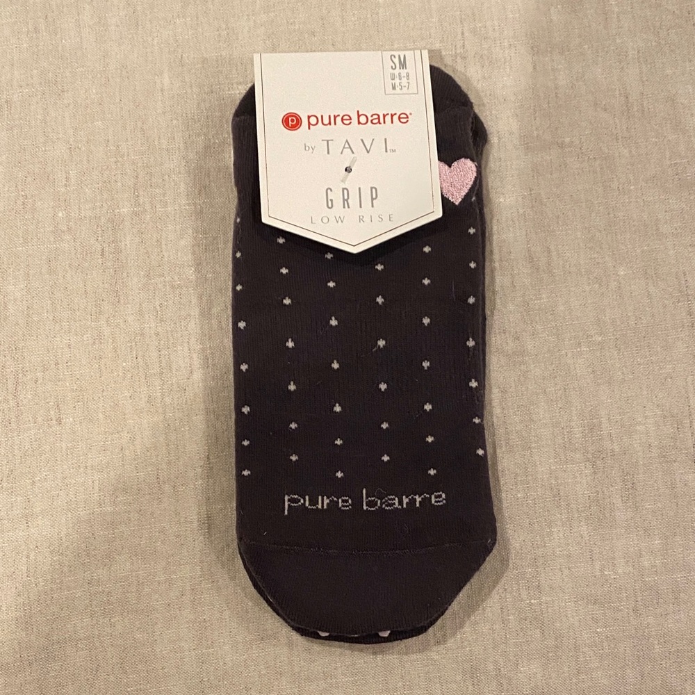Pure Barre by Tavi Noir Low Rise Grip Socks - Black with Pink Heart